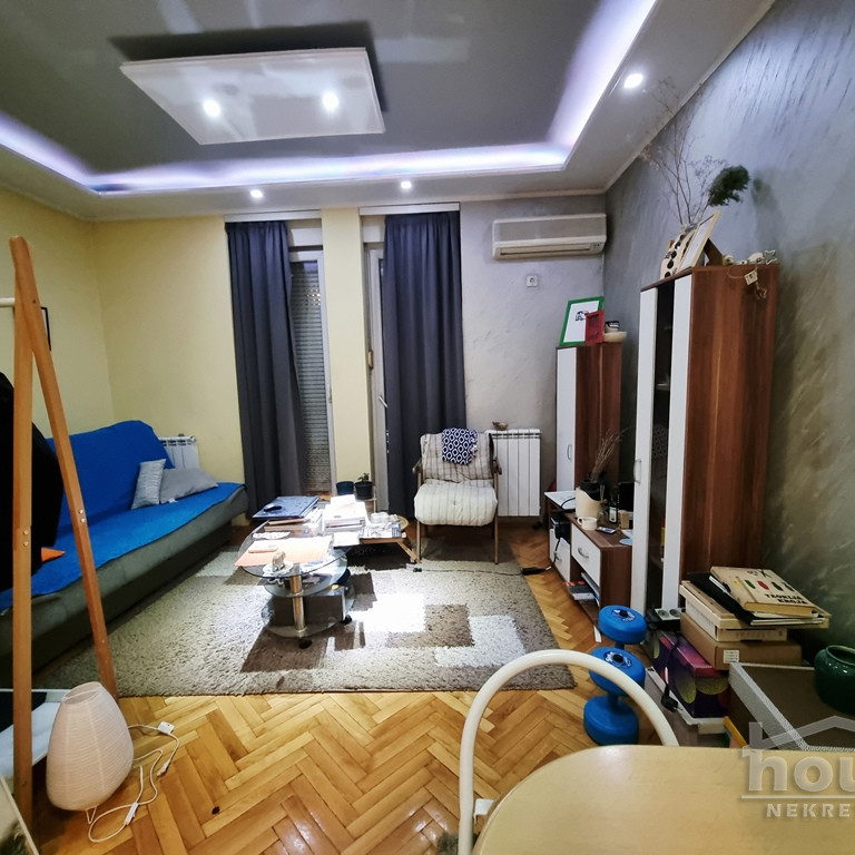 Garsonjera na prodaju, Bulevar Oslobođenja, Novi Sad, 24m², 80.000 €