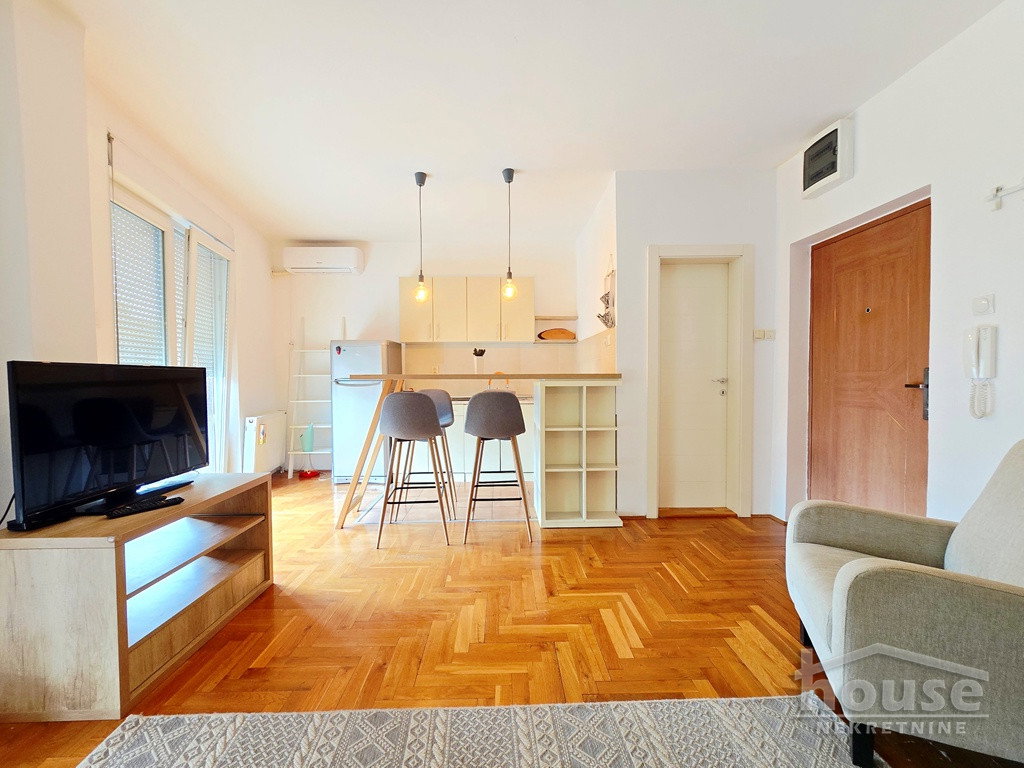 Stan Prodaja Novi Sad  34 m2
