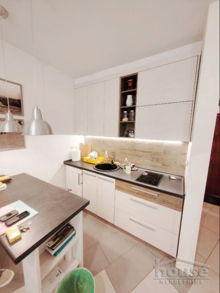 Stan Prodaja Novi Sad  24 m2