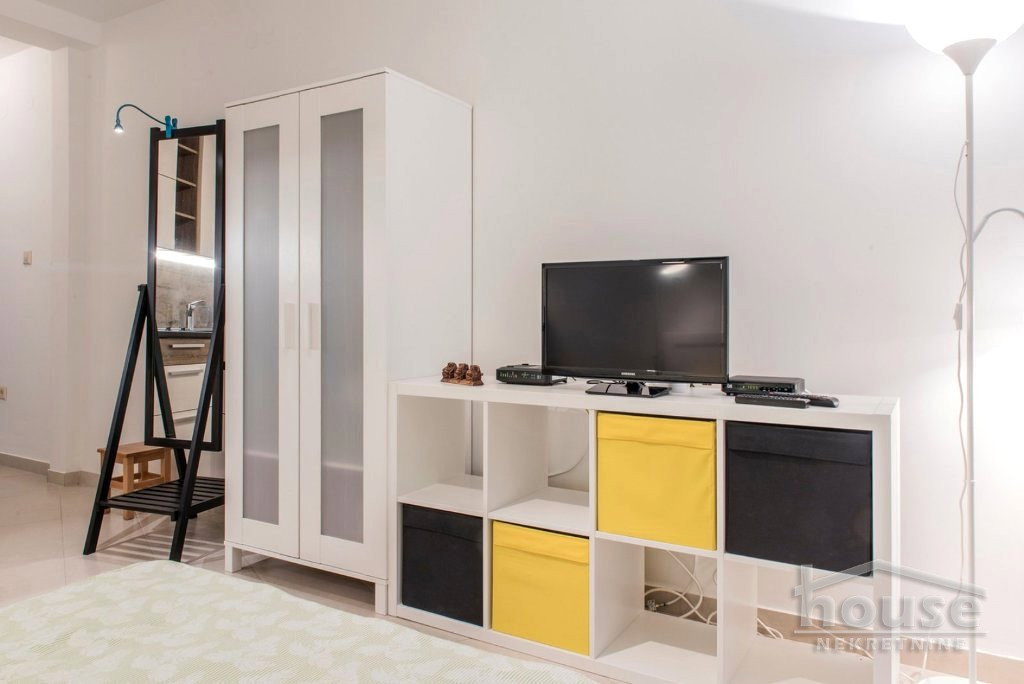 Stan Prodaja Novi Sad  24 m2