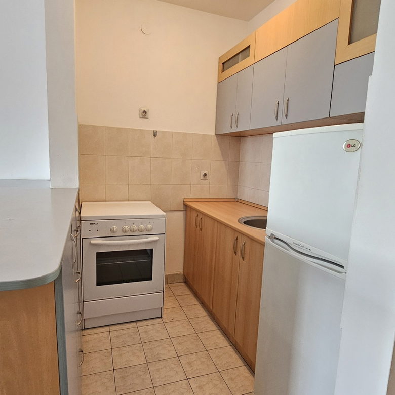 Stan Prodaja Novi Sad  29 m2
