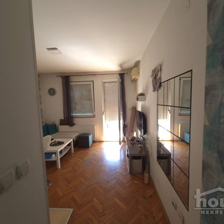 Stan Prodaja Novi Sad  25 m2