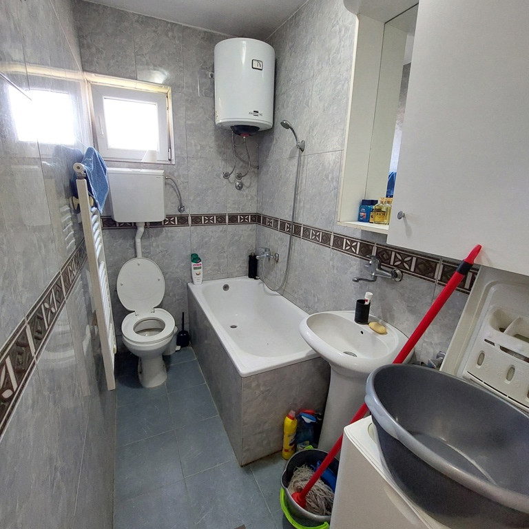 Garsonjera na prodaju, Podbara, Novi Sad, 24m², 4. sprat, 71.000 €