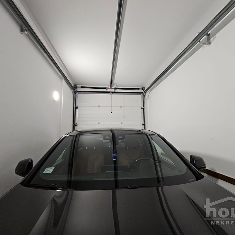 Petosoban stan na prodaju, Sajmište, Novi Sad, 149m², 1. sprat, 480.000 €