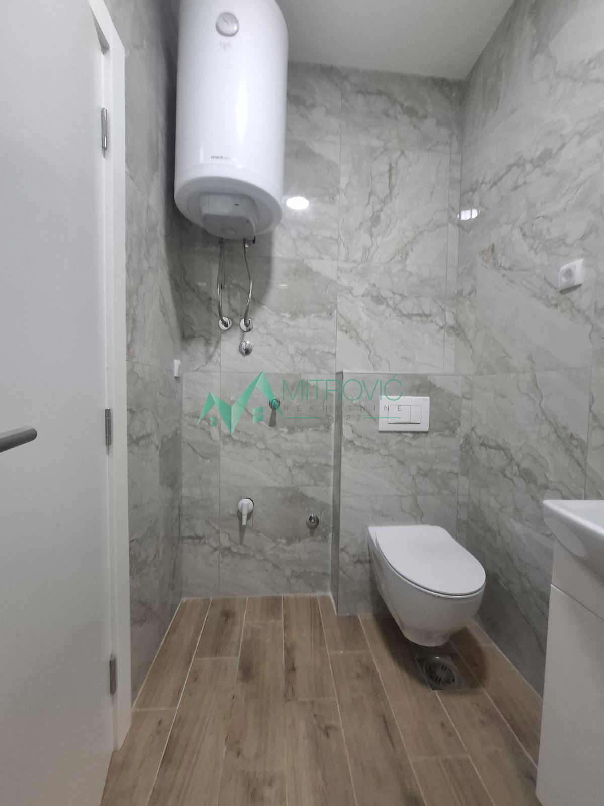 Garsonjera na prodaju, Salajka, Novi Sad, 24m², 75.190 €