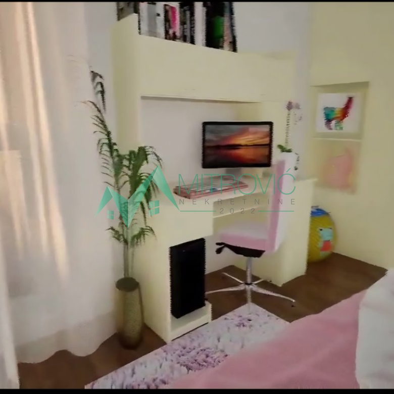 Petosoban stan na prodaju, Veternik, Novi Sad, 89m², 1. sprat, 174.400 €