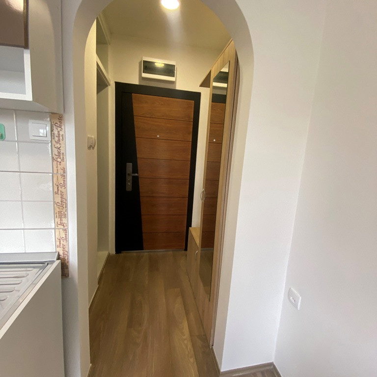 Stan Prodaja Novi Sad  16 m2