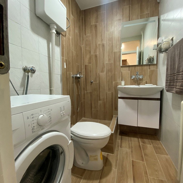 Stan Prodaja Novi Sad  16 m2