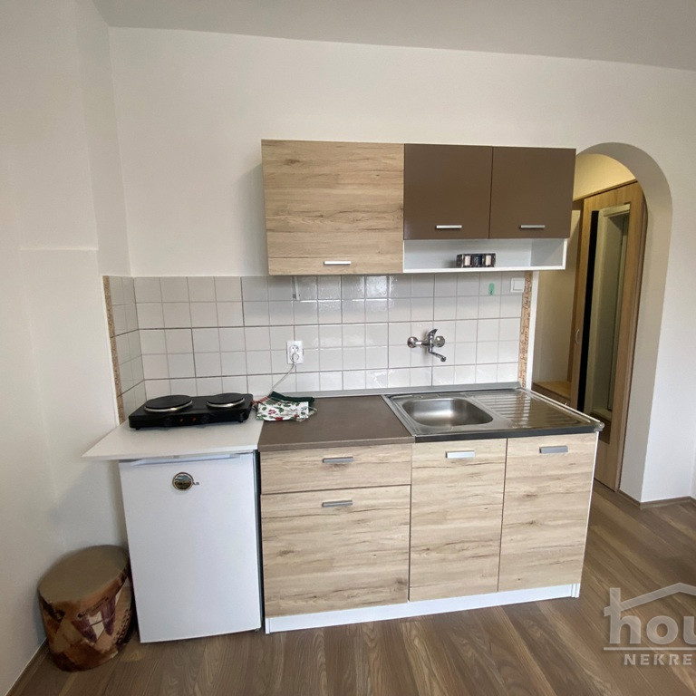 Stan Prodaja Novi Sad  16 m2