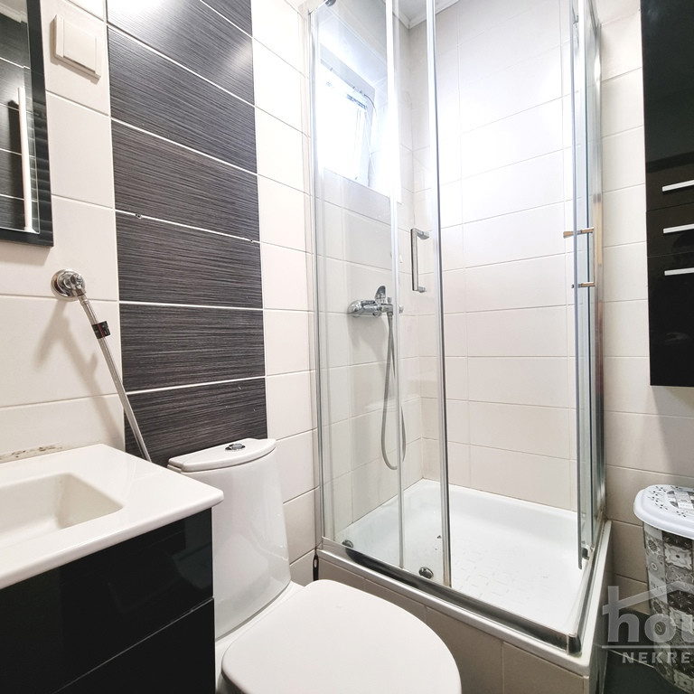 Petosoban stan na prodaju, Nova Detelinara, Novi Sad, 120m², 3. sprat, 200.000 €