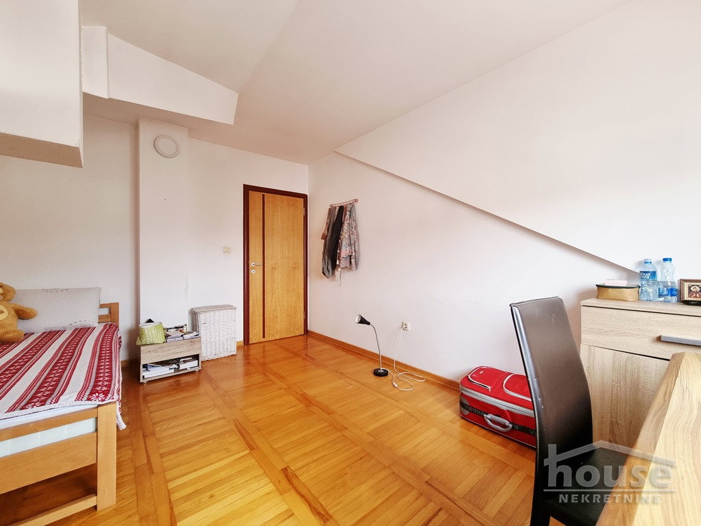Petosoban stan na prodaju, Nova Detelinara, Novi Sad, 120m², 3. sprat, 200.000 €