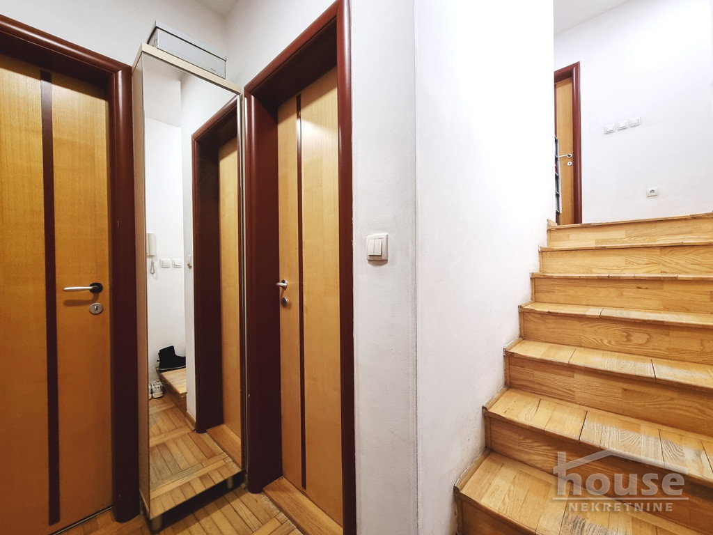 Petosoban stan na prodaju, Nova Detelinara, Novi Sad, 120m², 3. sprat, 200.000 €