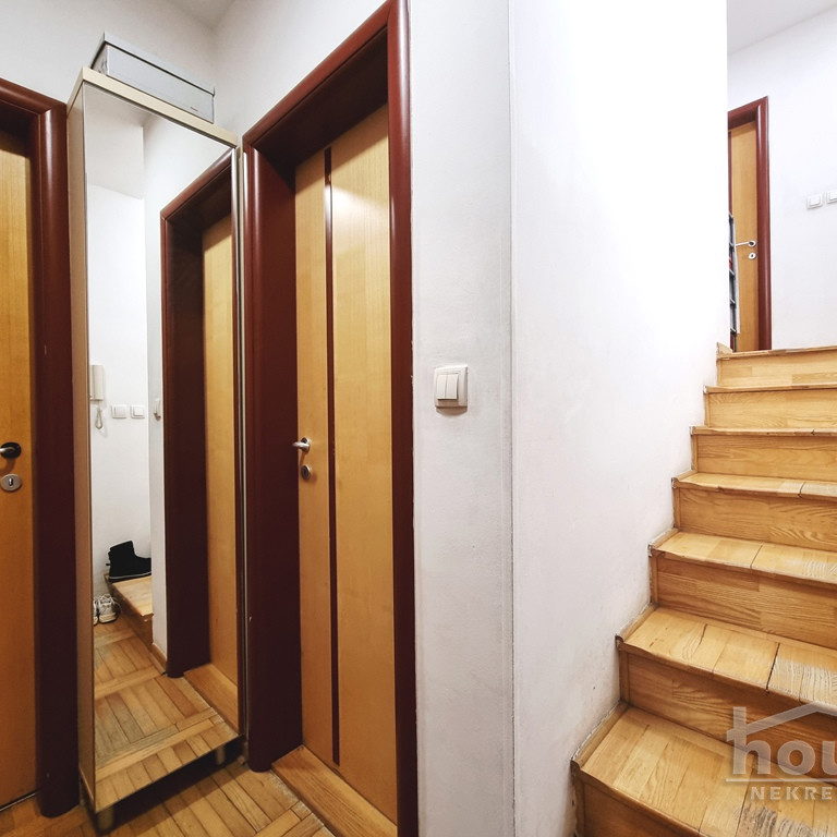 Petosoban stan na prodaju, Nova Detelinara, Novi Sad, 120m², 3. sprat, 200.000 €