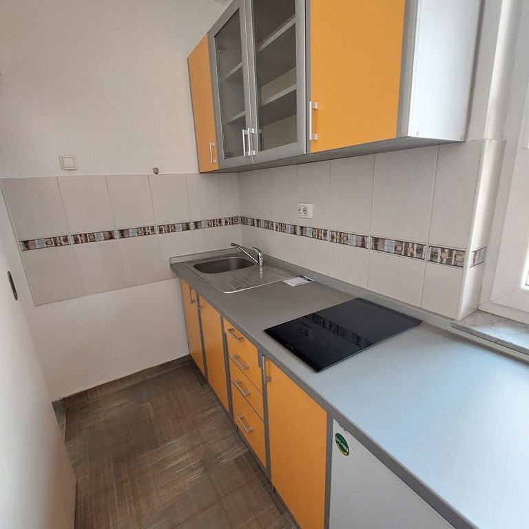 Dvoiposoban stan na prodaju, Grbavica, Novi Sad, 69m², Prizemlje, 185.000 €