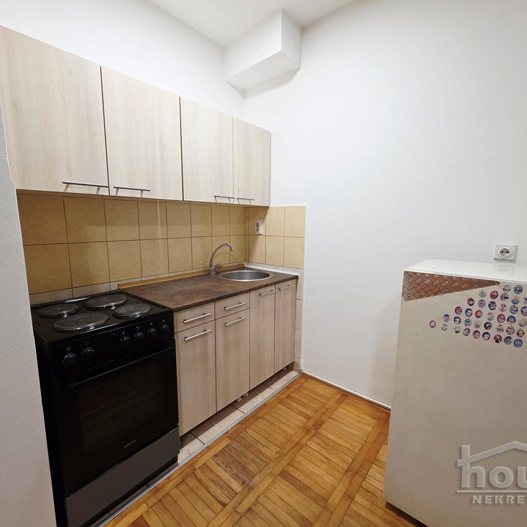 Stan Prodaja Novi Sad  25 m2
