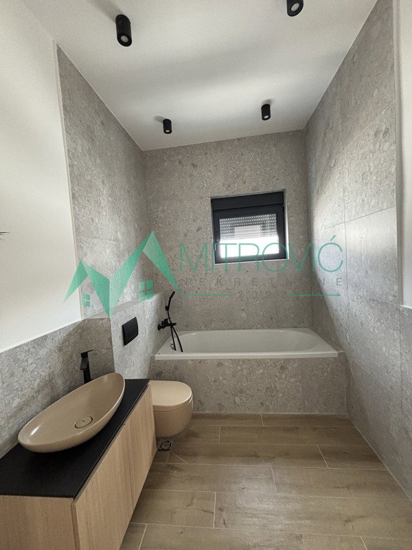 stanovi-5-vp-telep-1004222-3xuyy Petosoban stan na prodaju, Telep, Novi Sad, 147m², 441.870 €