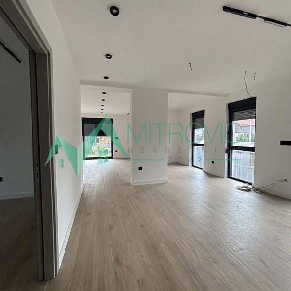 Petosoban stan na prodaju, Telep, Novi Sad, 147m², 441.870 €