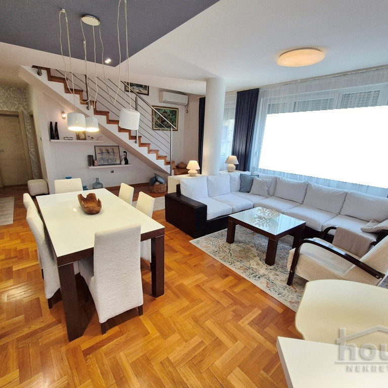 Višesoban stan na prodaju, Centar, Novi Sad, 144m², 6. sprat, 432.000 €