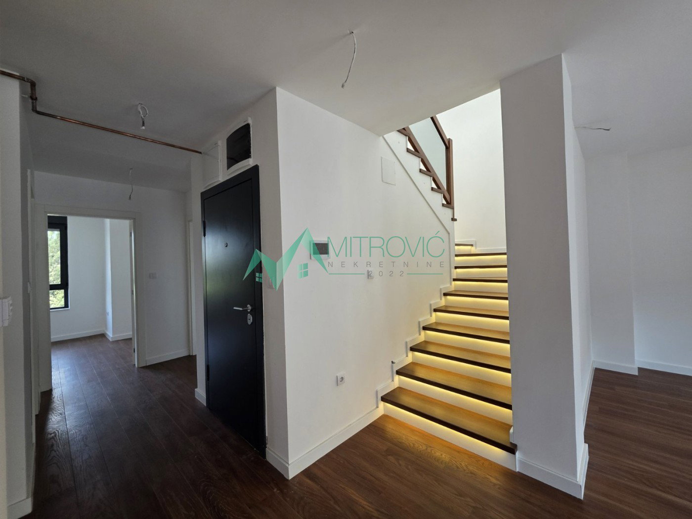 Višesoban stan na prodaju, Telep, Novi Sad, 136m², 378.216 €