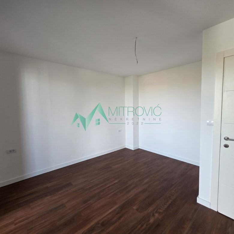 Višesoban stan na prodaju, Telep, Novi Sad, 136m², 378.216 €