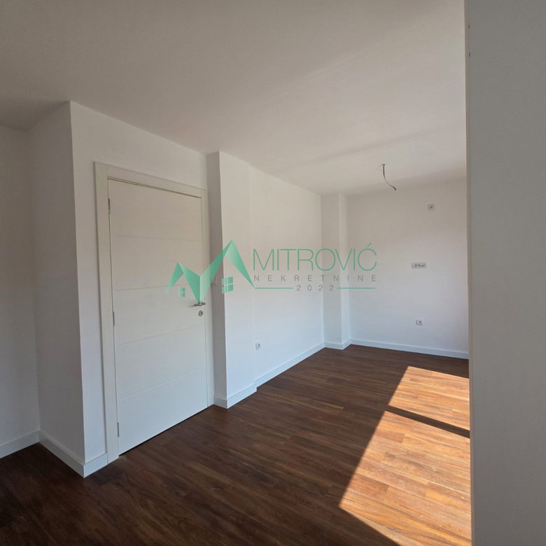 Višesoban stan na prodaju, Telep, Novi Sad, 136m², 378.216 €