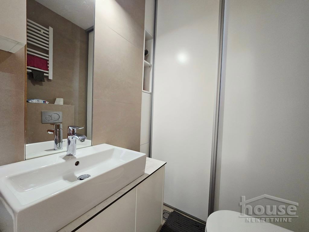 Višesoban stan na prodaju, Centar, Novi Sad, 352m², 5. sprat, 1.573.840 €