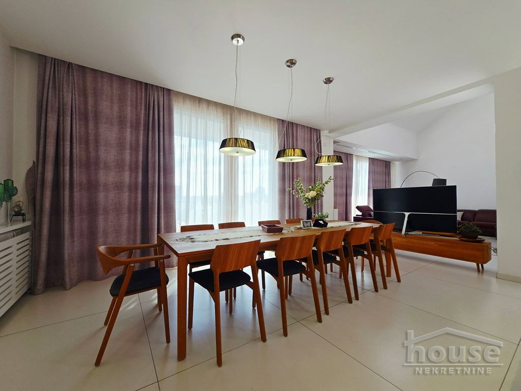 Višesoban stan na prodaju, Centar, Novi Sad, 352m², 5. sprat, 1.573.840 €