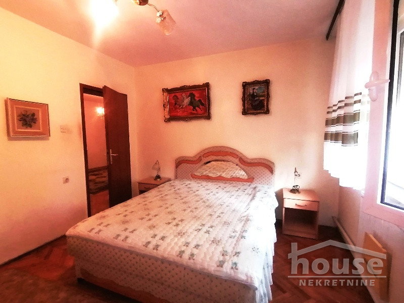 Kuća Prodaja Novi Sad  250 m2