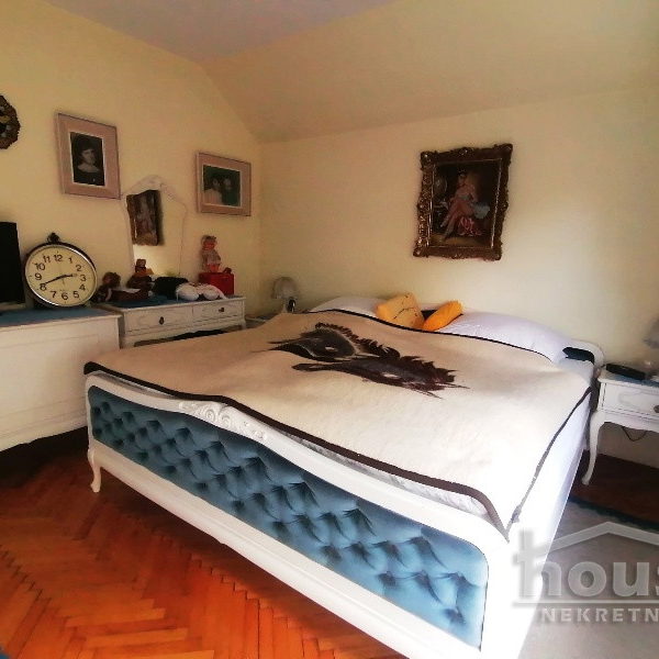 Kuća Prodaja Novi Sad  250 m2