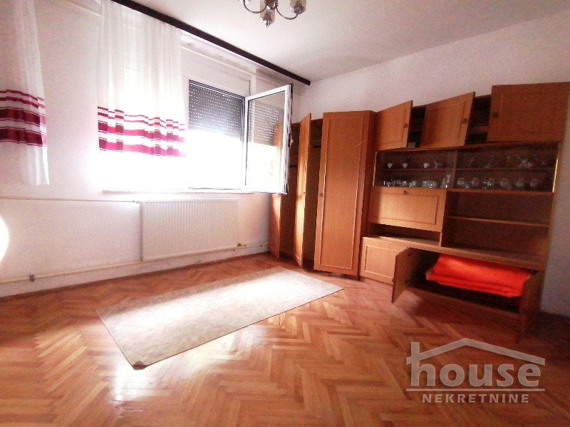 Kuća Prodaja Novi Sad  250 m2