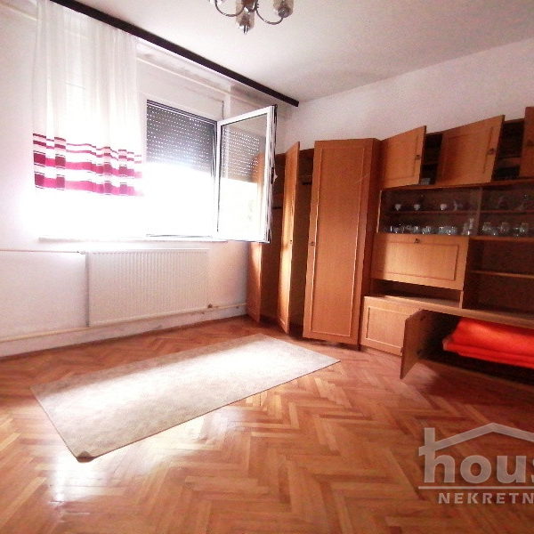 Kuća Prodaja Novi Sad  250 m2