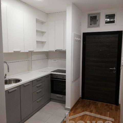 Stan Izdavanje Novi Sad  30 m2