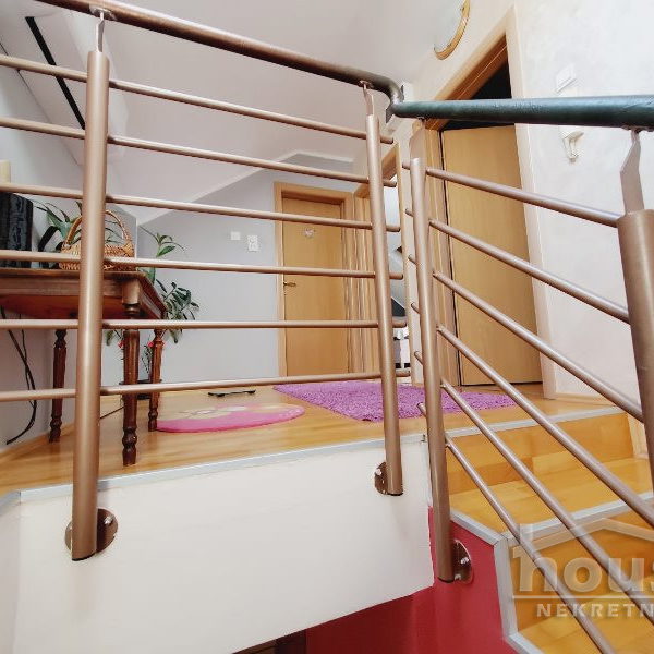 Trosoban stan na prodaju, Centar, Novi Sad, 76m², 3. sprat, 185.400 €