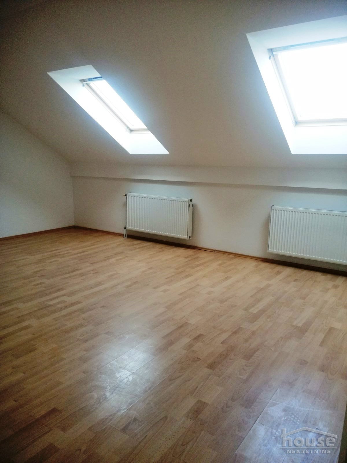 Stan Prodaja Novi Sad  108 m2