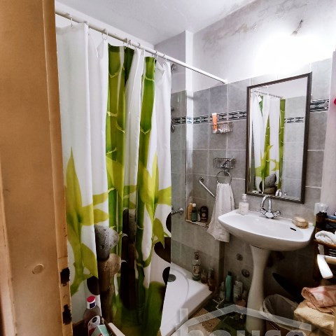 Četvorosoban stan na prodaju, Socijalno, Novi Sad, 94m², 213.000 €
