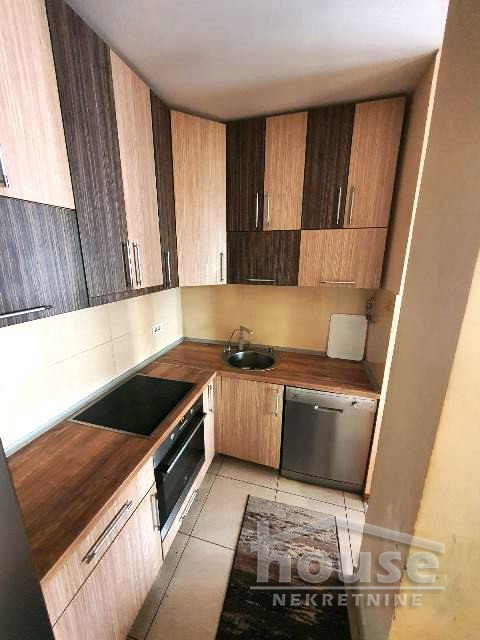 Stan Prodaja Novi Sad  105 m2