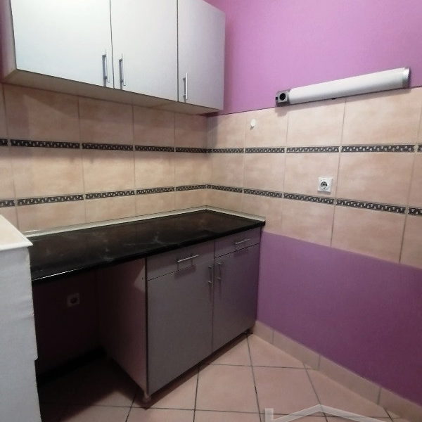 Kuća Izdavanje Novi Sad  80 m2