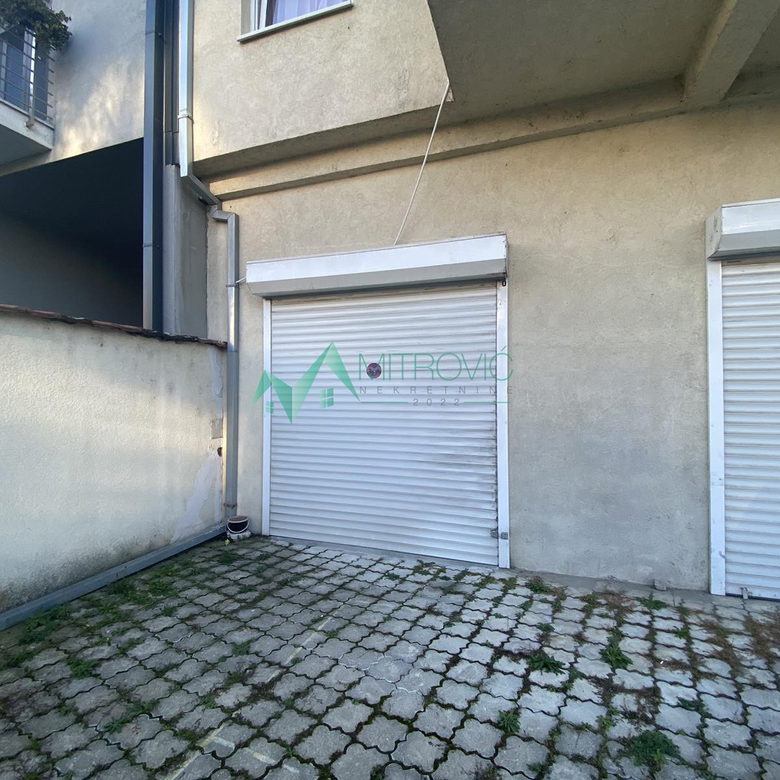 Garaža na prodaju, Podbara, Novi Sad, 20m², 43.260 €
