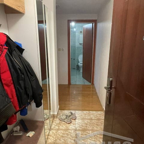 Dvosoban stan na prodaju, Bulevar Patrijarha Pavla, Novi Sad, 50m², 92.800 €