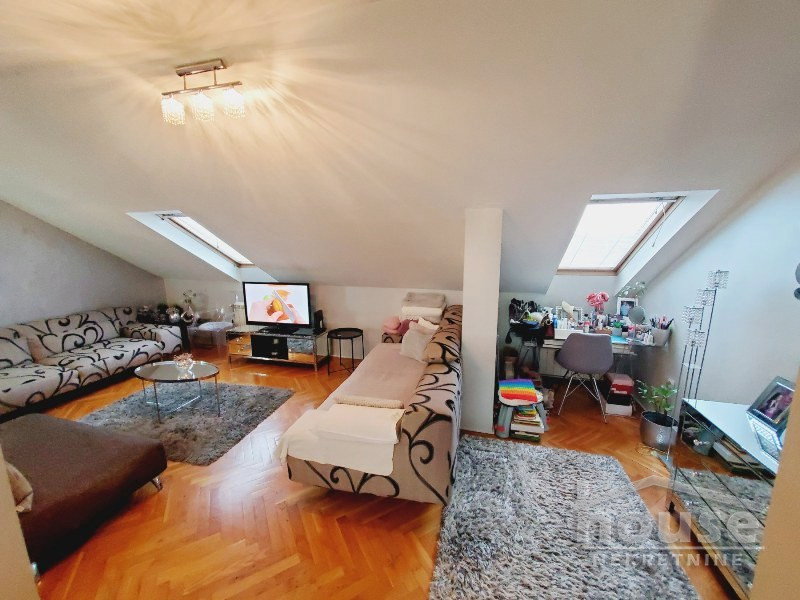 Stan Prodaja Novi Sad  80 m2