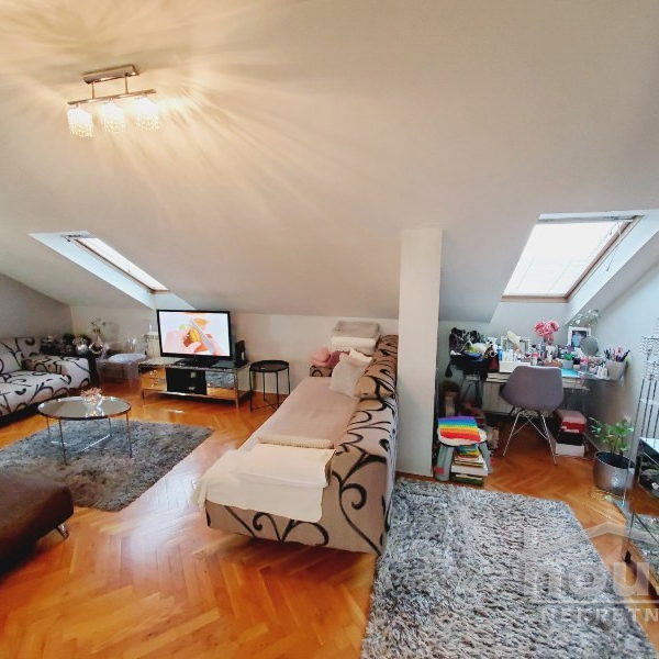 Stan Prodaja Novi Sad  80 m2