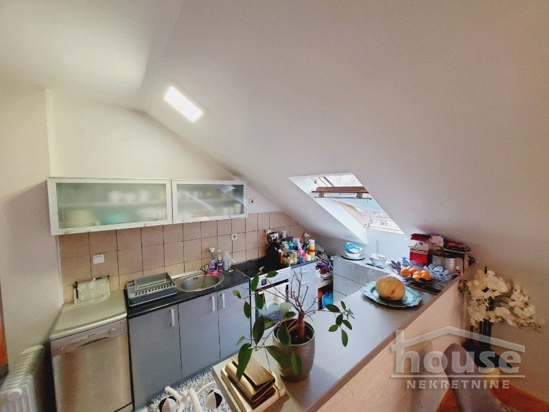 Stan Prodaja Novi Sad  80 m2