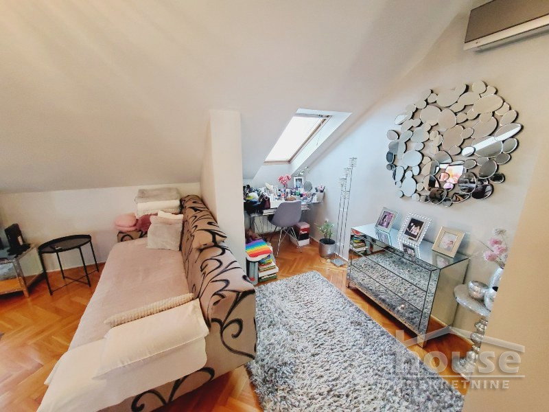 Stan Prodaja Novi Sad  80 m2