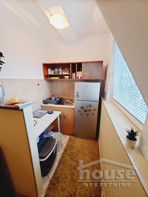 Četvorosoban stan na prodaju, Sajmište, Novi Sad, 80m², 206.000 €