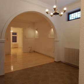Kuća Izdavanje Novi Sad  260 m2