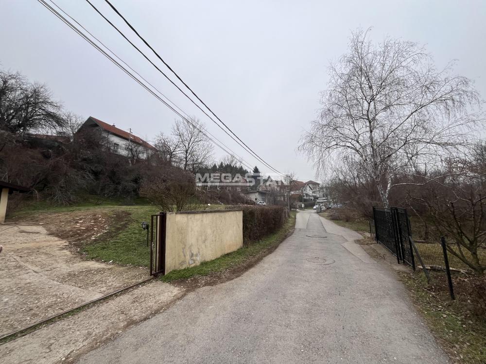 Plac Prodaja Beograd Plac Prodaja Beograd Banjica 0 m2