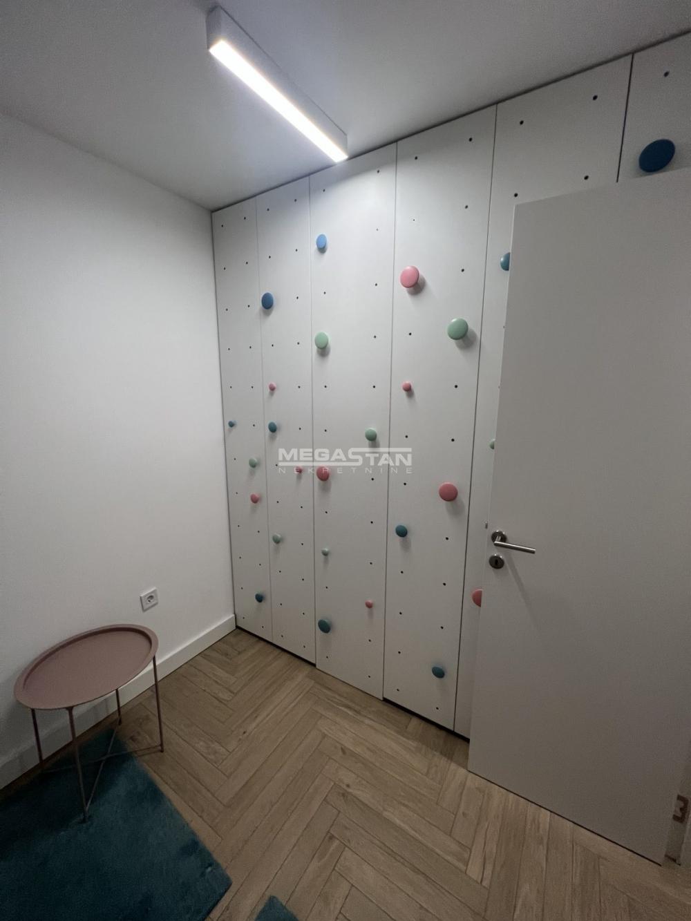 108094762-2-20250605152145 Dvoiposoban stan na prodaju, Kraljevi Čardaci, Kopaonik, 40m², 95.000 €