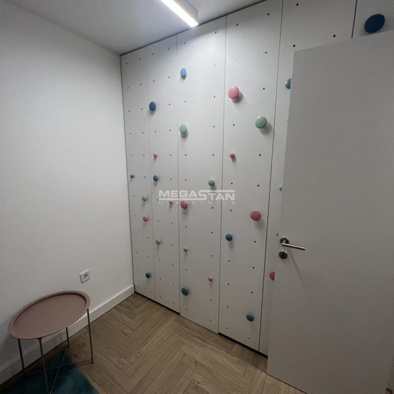 Dvoiposoban stan na prodaju, Kraljevi Čardaci, Kopaonik, 40m², 95.000 €