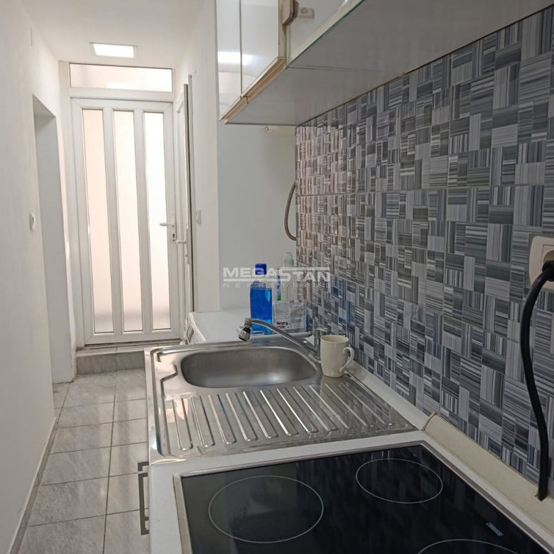 Stan Prodaja Beograd Karaburma 25 m2