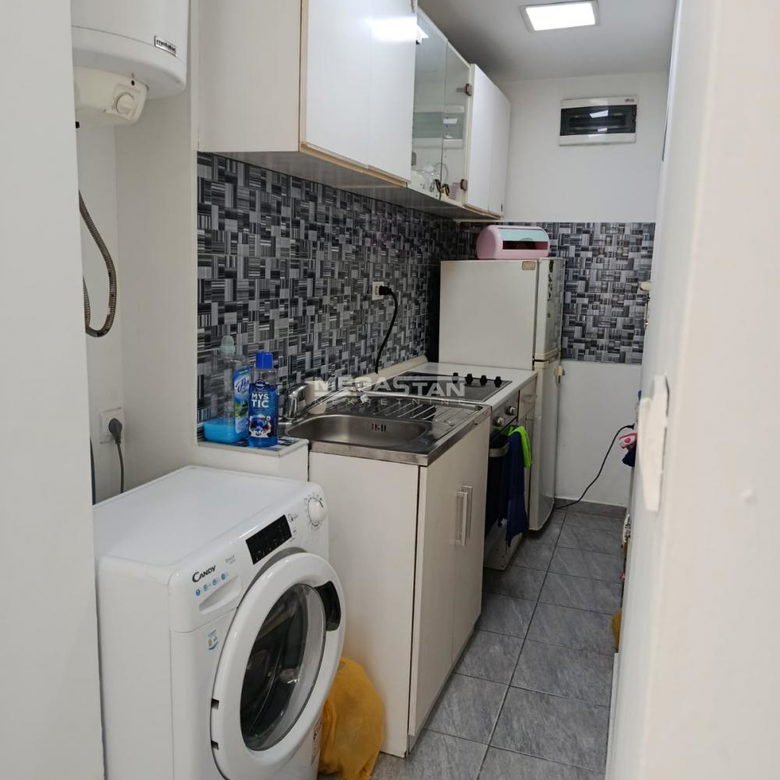 Stan Prodaja Beograd Karaburma 25 m2